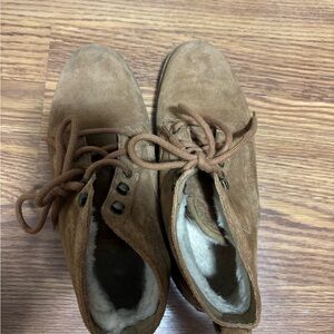 UGG Tan Suede Women's Chukka Boots